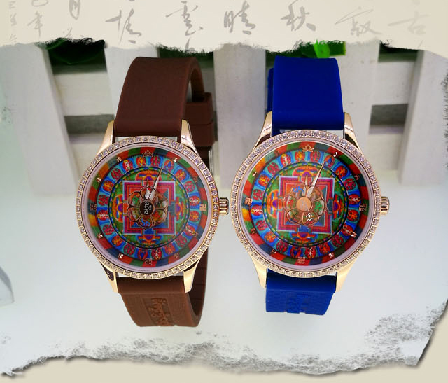 咖啡色和蓝色绿度母展示